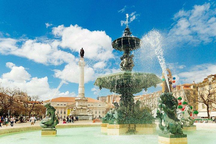 Private City Kickstart Tour: Lisbon