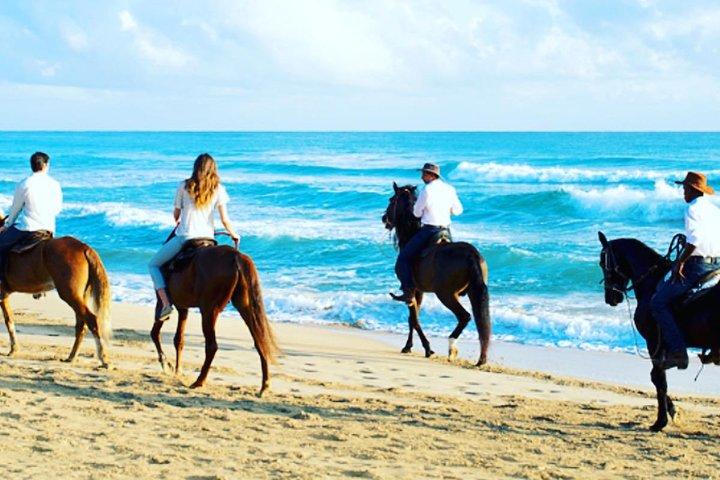 Punta Cana Beach Ridning