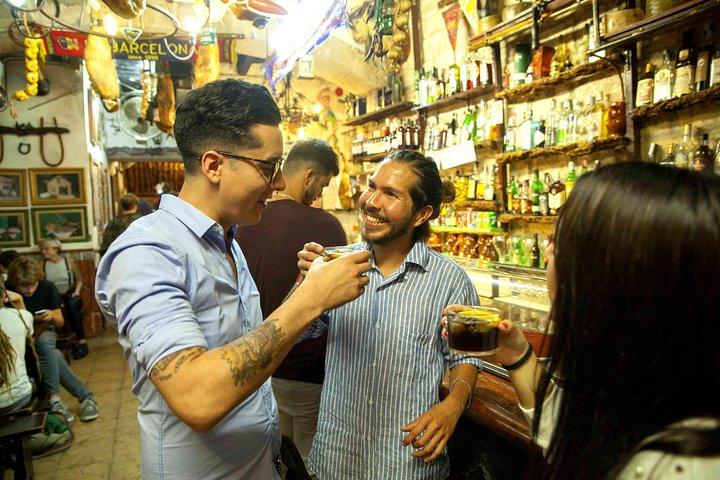 Une soirée magique à Barcelone : visite privée de la ville