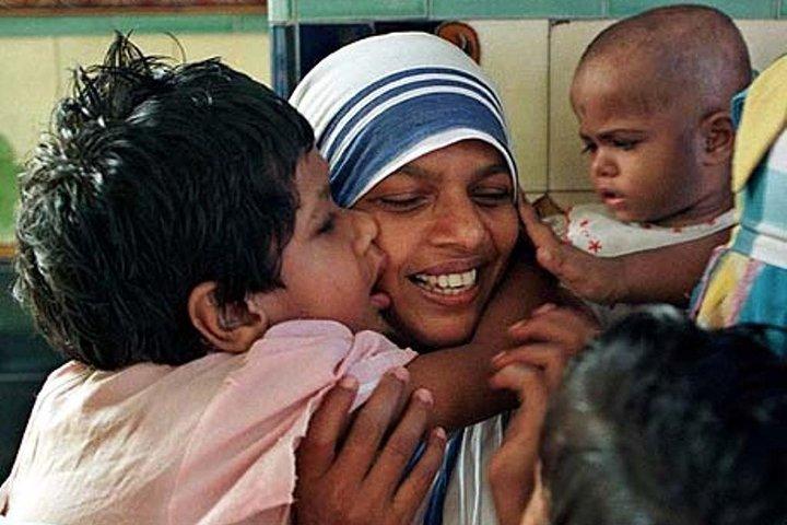 Besuchen Sie Mutter Teresas Missionare Of Charity Home in Agra