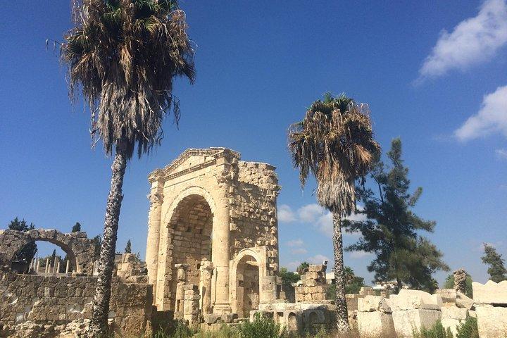Excursión de aventura para grupos pequeños a Sidon Tire y Maghdouche-Day Trip