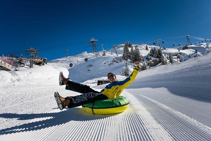 チューリッヒ発ティトリス山とルツェルン日帰り旅行