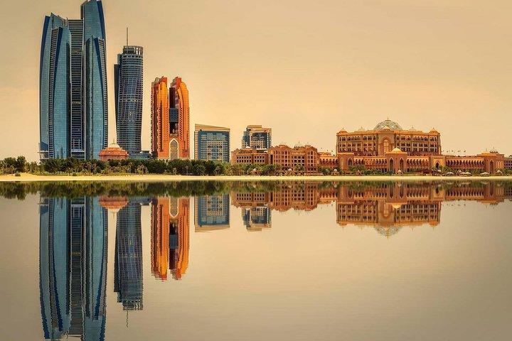Abu Dhabi-tur med den store moske og BAPS-templet