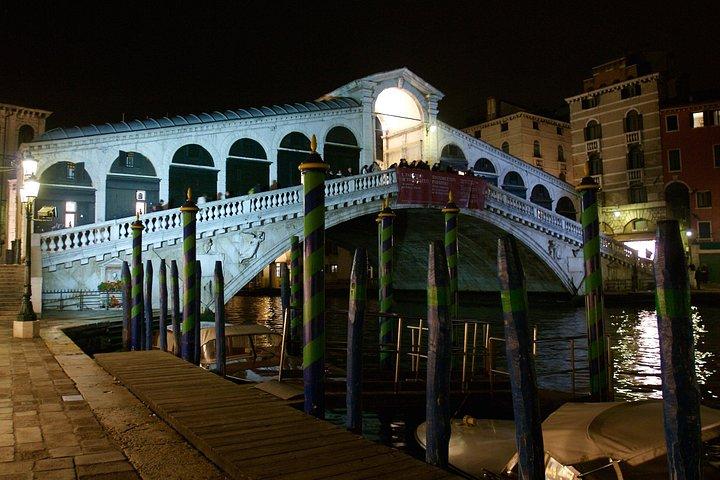 Venice Night Tour: Ghosts, Legends & Hidden Mysteries
