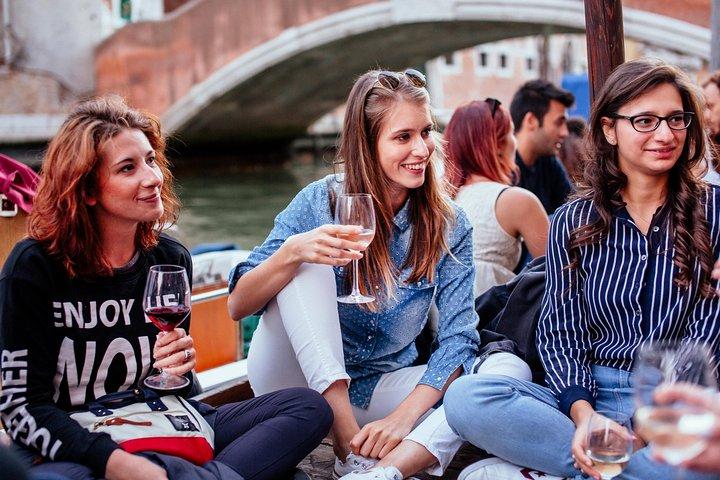 Tour privado de bebidas y bocados en Cannaregio