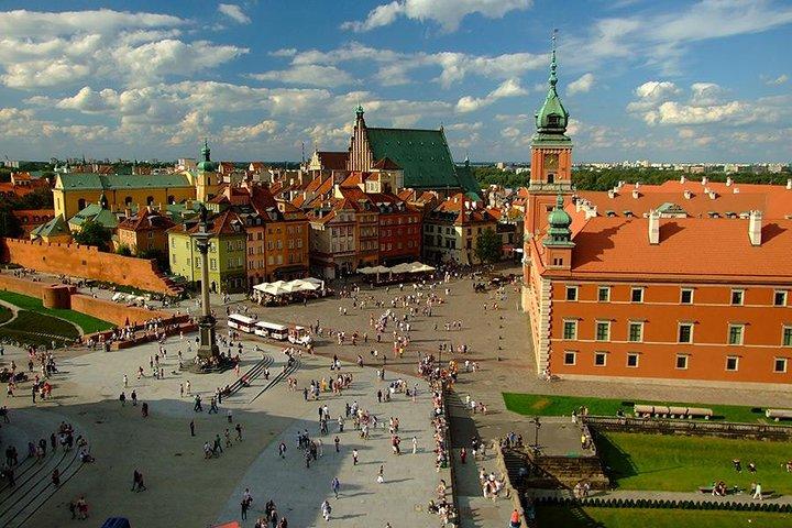 Gamla stan i Warszawa med kungligt slott + Royal Route: LITEN GRUPP / inc. Plocka upp/