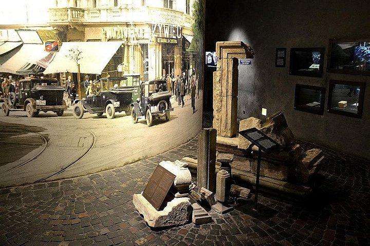 ワルシャワ蜂起博物館（1944）+ POLIN博物館：SMALL GROUP / inc。選び出す/