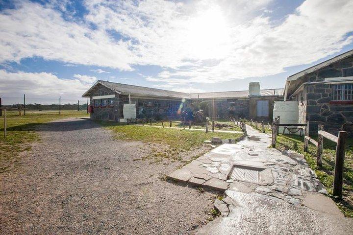Robben Island interesting stop before boat, Tickets conf by 8h15