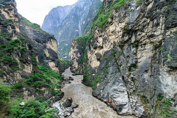 2-dages Tiger Leaping Gorge-vandretur med offentlig bus