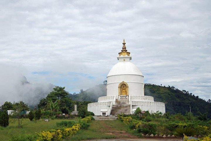 Die Weltfriedenspagode in Pokhara