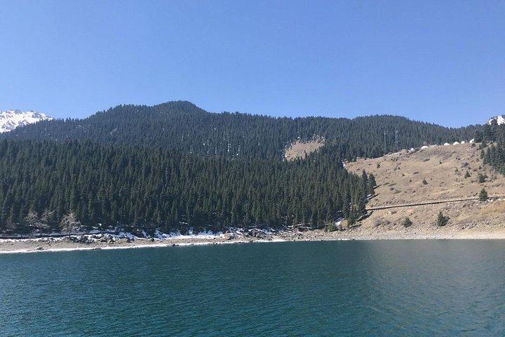 Excursão privada de um dia ao Lago Celestial de Tianchi e Red Hill fr Urumqi