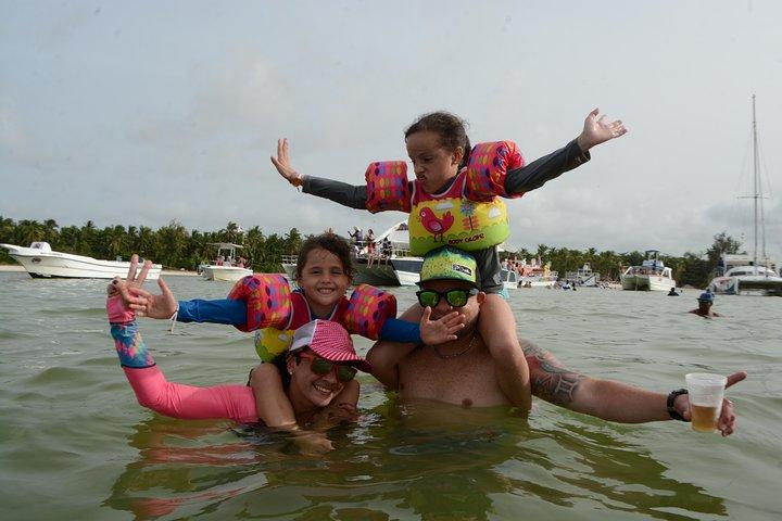 Punta Cana Caribbean Party Boat com snorkel