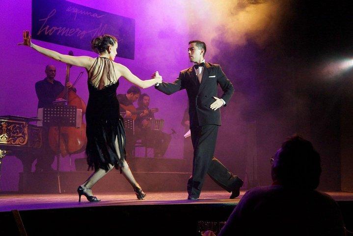 Esquina Homero Manzi Tango Show med valfri transfer och middag