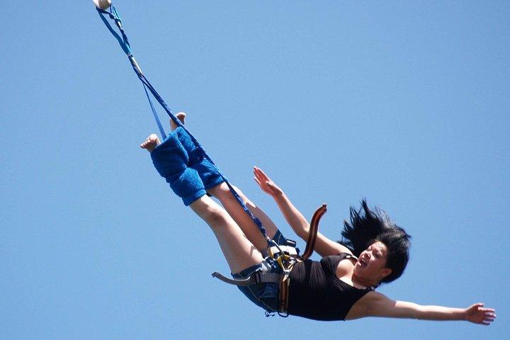 Bungee Jumping Adrenalin Experience på Cabra Corral Dam