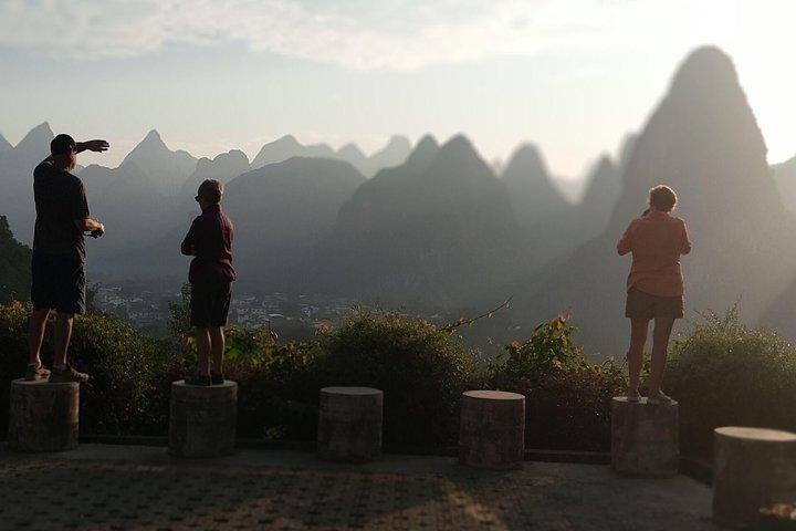Visite privée d'une journée des montagnes à vol d'oiseau de Yangshuo
