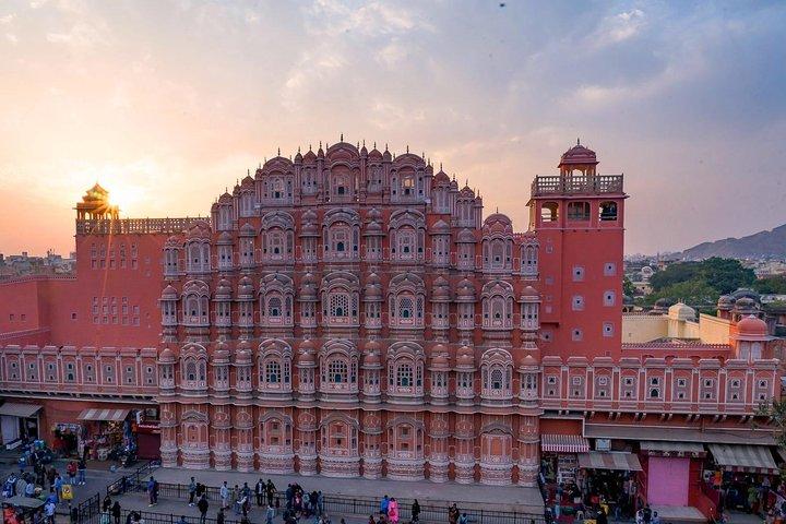 Full-Day Jaipur City Tour met Gids & AC Privévoertuig