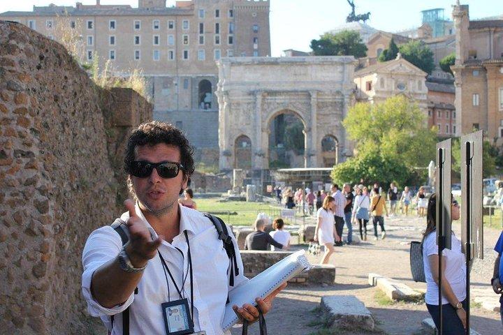 Tour a pie por el Coliseo, el Foro Romano y la Colina Palatina