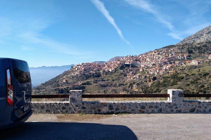 Private Delphi and Hosios Loukas Monastery - Great Lunch and Drinks Included