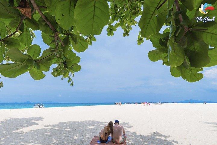 Excursão antecipada de dia inteiro às Ilhas Phi Phi em lancha