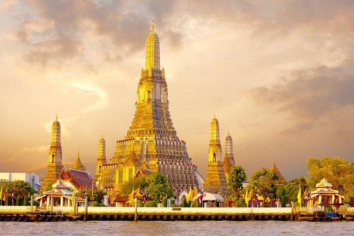 バンコク港海岸小旅行：グランドパレス、ワットポー＆ワットアルン