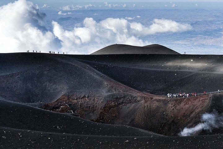1 日 2 つのプライベート ツアーのパッケージ: エトナ山とゴッドファーザー、ランチ付き