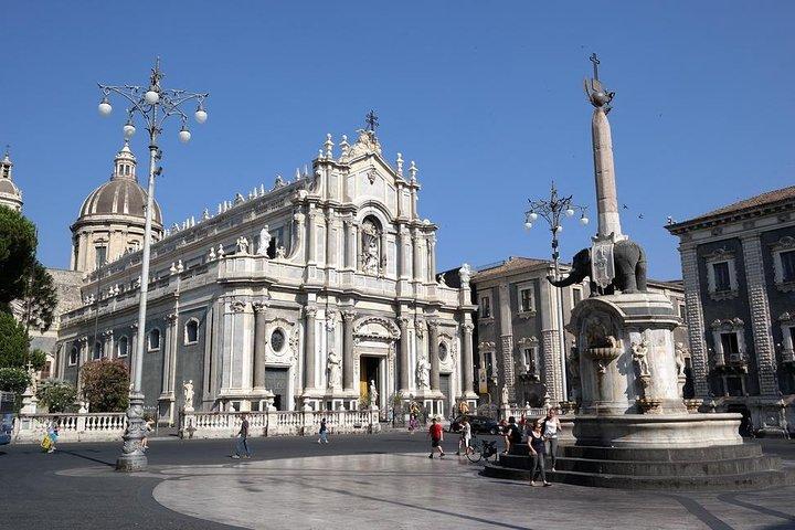 Catania Private vandretur med "Arancino og Cannolo" smagning