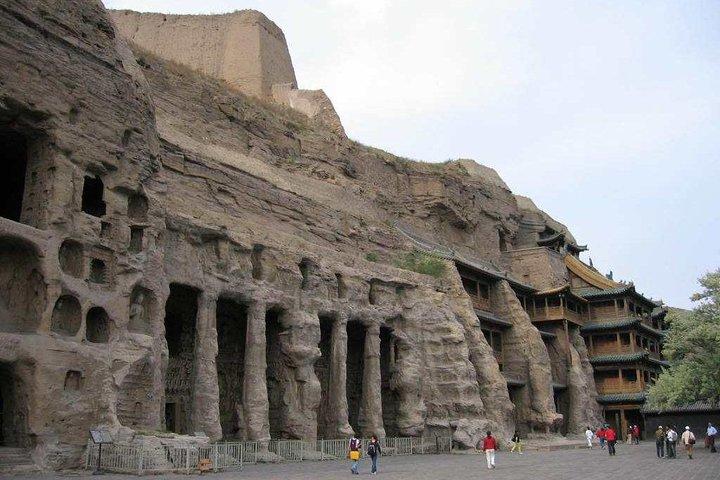 Excursão de trem de Beijing Bullet para o Templo Hanging e Grottoes Yungang