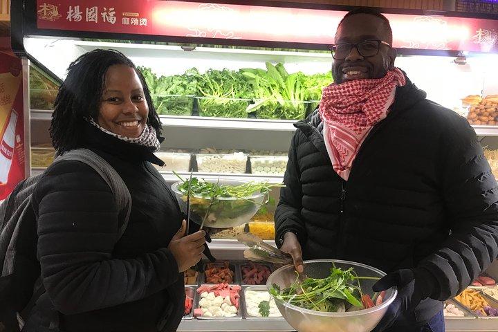 モンゴル鍋を含む北京民間胡同食品ウォーキングツアー
