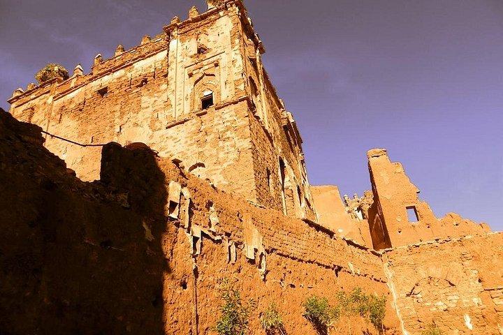Gita giornaliera privata da Marrakech: Ait Ben Haddou e Telouet incluso giro in cammello