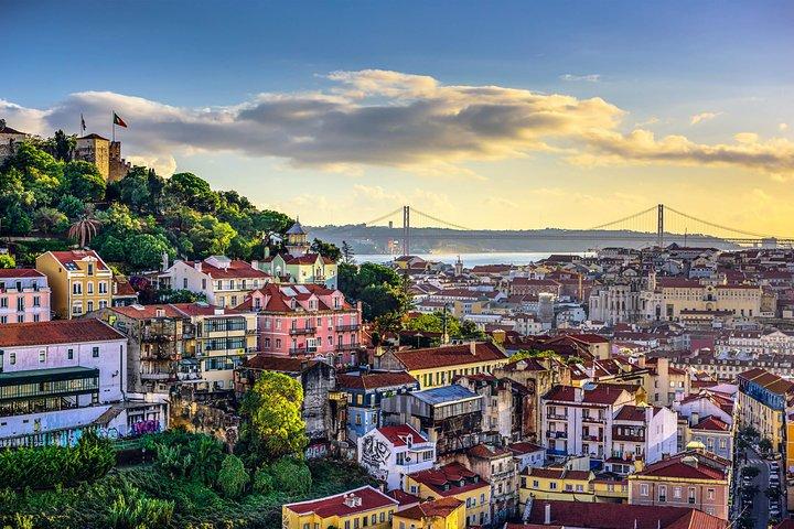 Lisboa a Oporto Hasta 4 Paradas: Obidos, Nazaré, Fátima y Aveiro