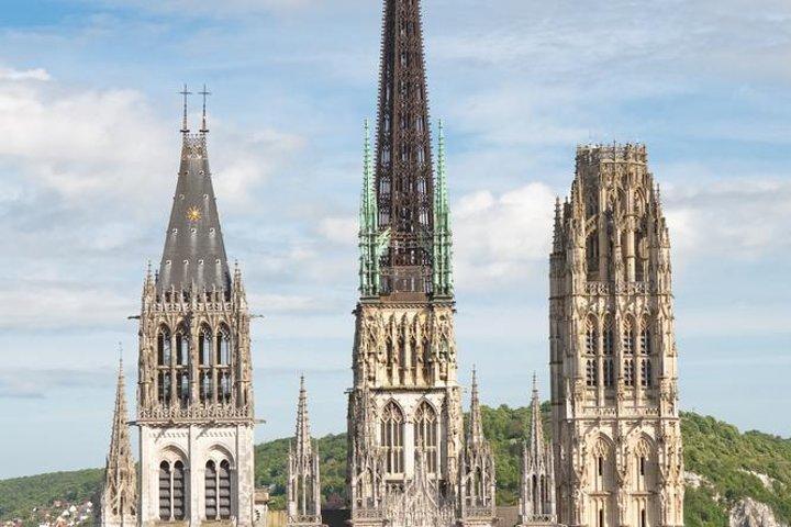 ル・アーヴル海岸小旅行：プライベートツアージヴェルニー＆オンフルール