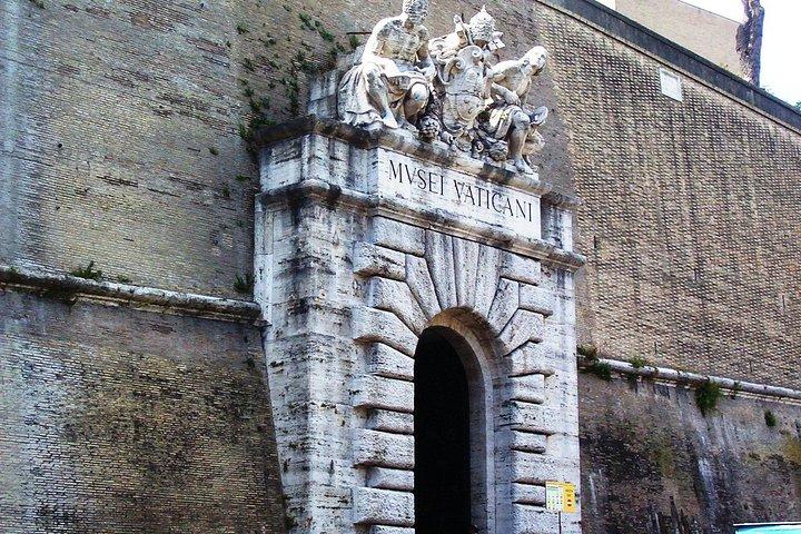 Evite colas : Entrada vía rápida a Museos Vaticanos y Capilla Sixtina