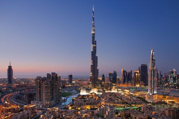 Dubai bei Nacht