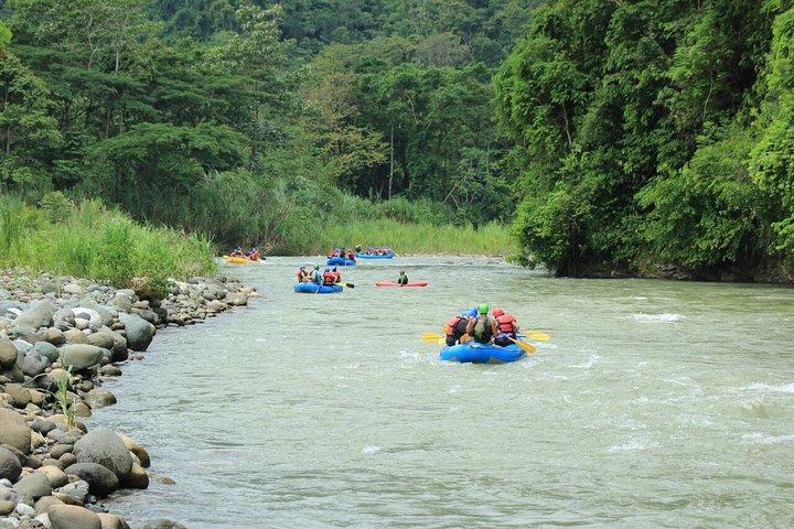 Rafting en eau vive Savegre Classe II-III plus cascade Manuel Antonio