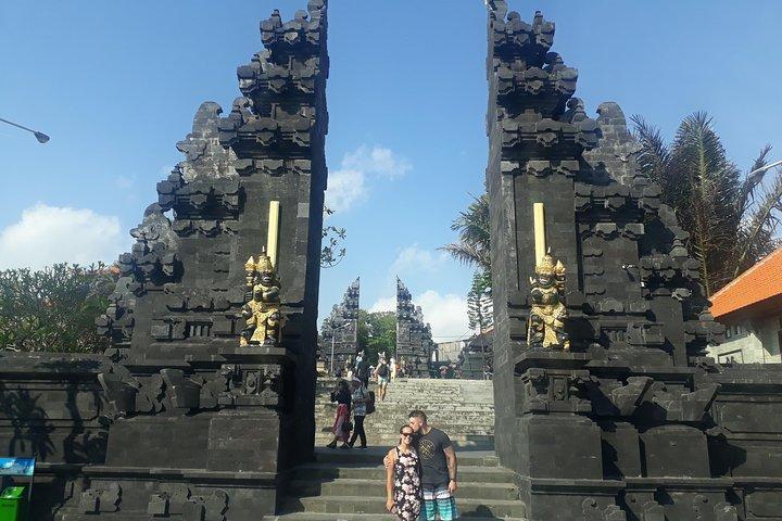 Bali Tanah Lot＆Uluwatu Temple Tourパッケージのベスト
