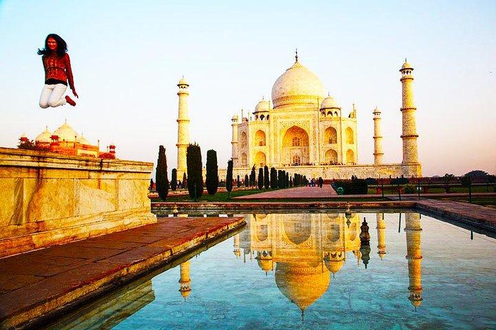 Taj Mahal und Agra Tour am selben Tag von Ahmedabad mit Flügen