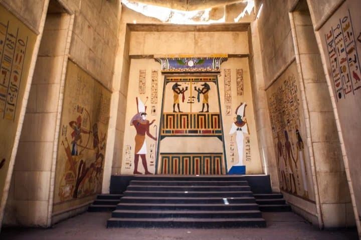 Ait ben haddou and Ouarzazate day trip