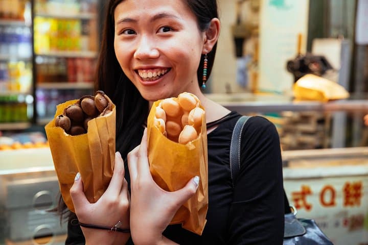 Full Coverage Hong Kong Private City Tour