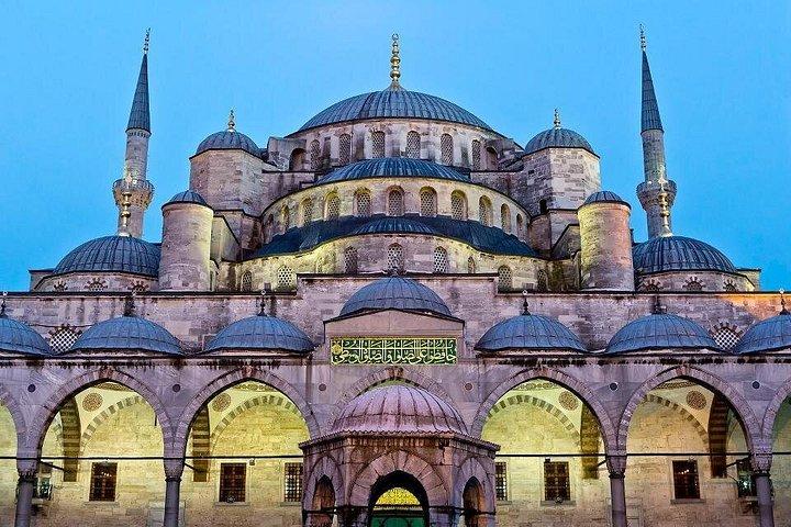 Istanbul Old City Sightseeing Tour (Entry Fees Inculuding)