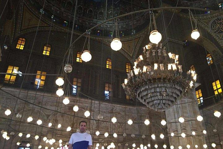 4-hours private tour Islamic oldest Cairo mosque with lunch