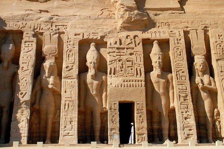 Abu simbel Compartilhando tour de Aswan