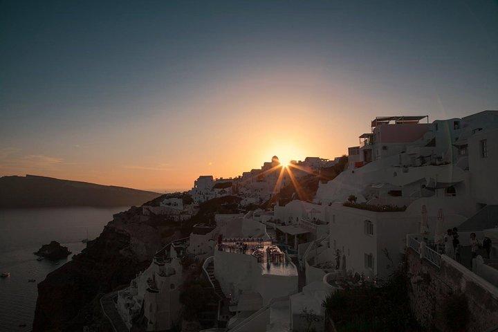 Santorini Kleingruppentour : Blue Dome Fotostopp & Oia Freizeit