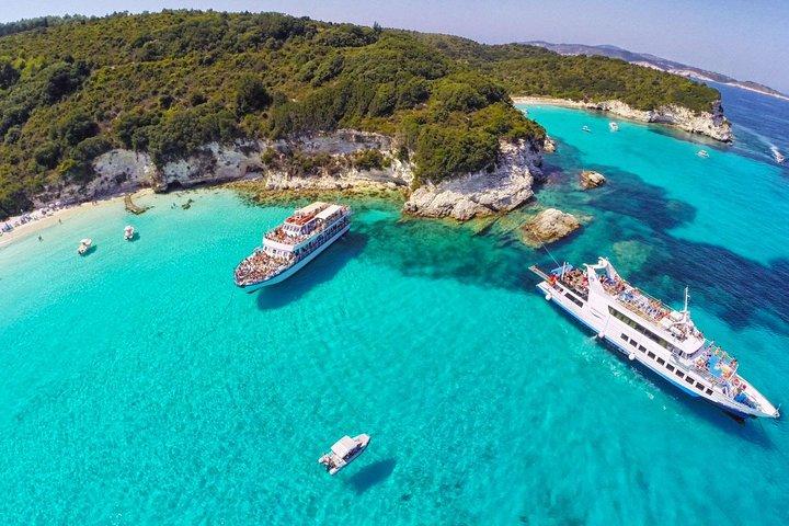 Excursion d'une journée aux grottes bleues de Paxos et à Antipaxos au départ de Corfou