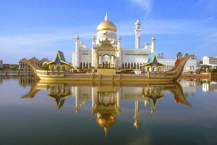 Tras las huellas del sultán Bolkiah Tour en Bandar Seri Begawan