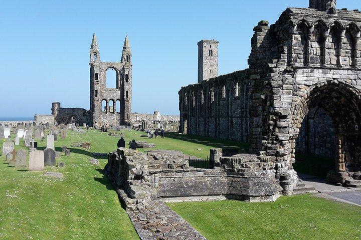 Tour privato di un giorno di St Andrews, Dunfermline e Fife da Edimburgo