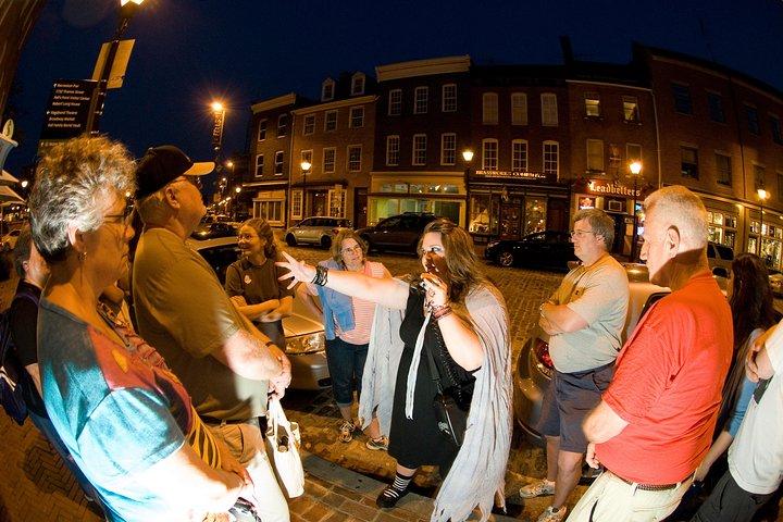 Der Original Fells Point Ghost Walk von Baltimore Ghost Tours