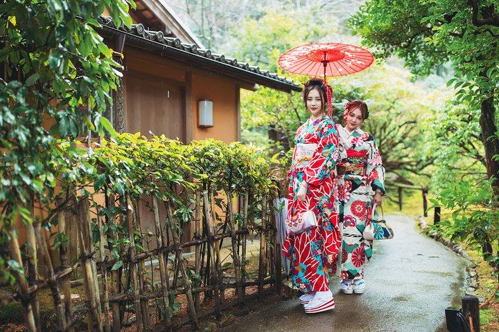'Furisode' Kimono-ervaring met lange mouwen in Kyoto