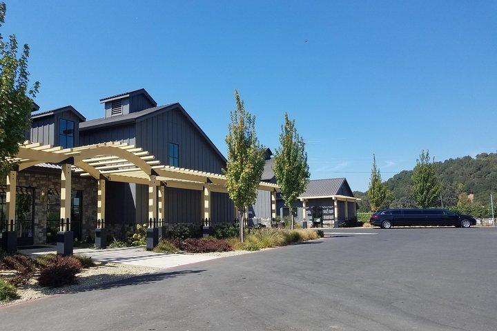 Excursión privada de un día a Napa Wine en un vehículo de lujo