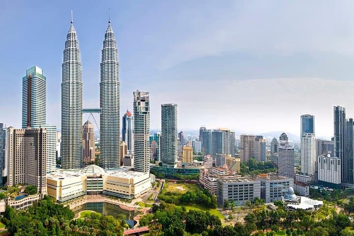 Kuala Lumpur City Tour with Batu Cave Visit
