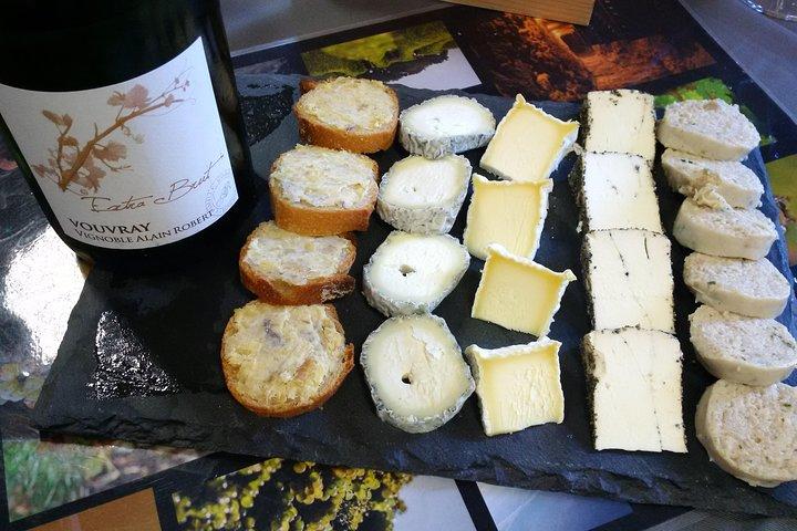 Vouvray、ロワール渓谷でのワインテイスティングを楽しめるブドウ畑、ワイナリー、ワインセラーのツアー